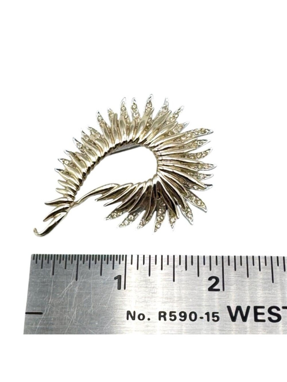 Vintage Marcel Boucher Brooch Gold Tone Rhodium Plated Fern Feather Rhinestones - Picture 13 of 14